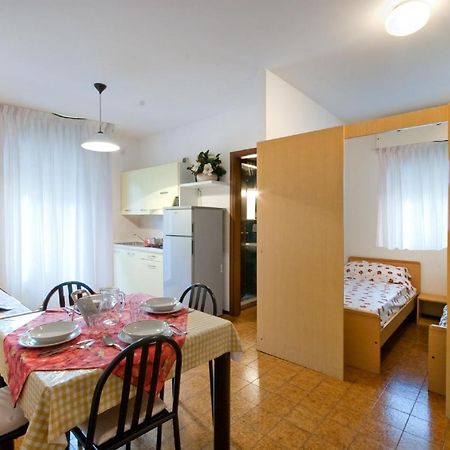 Residence Valbella Bibione Bagian luar foto